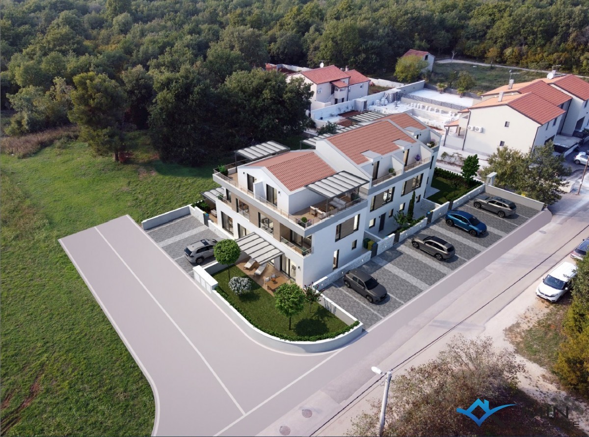 Moderna vrstna hiša - Poreč (B)