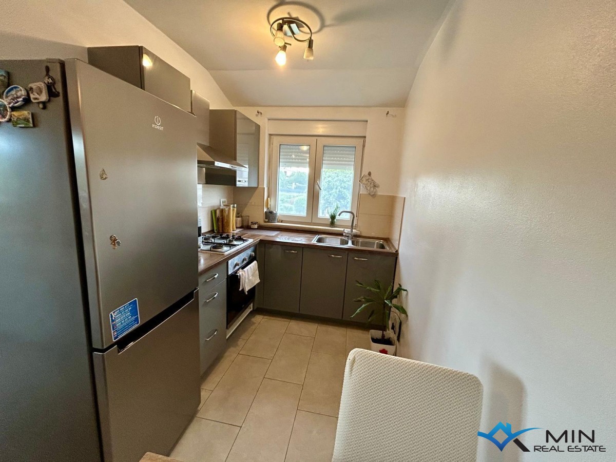 Stanovanje v 1. nadstropju v Novigradu