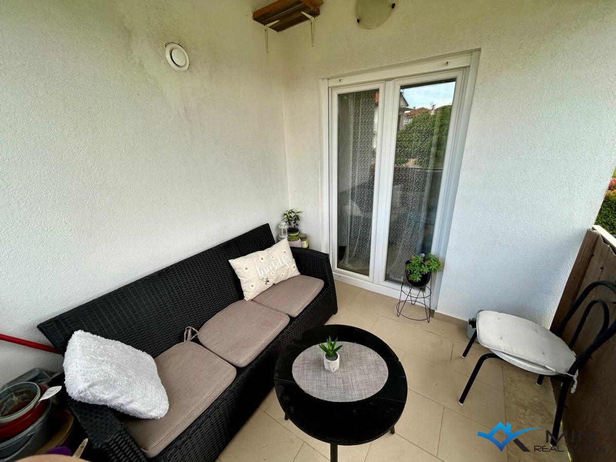 Stanovanje v 1. nadstropju v Novigradu