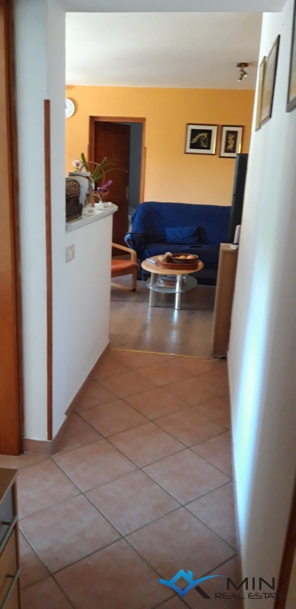 Stanovanje v pritličju + gradbena parcela - Novigrad