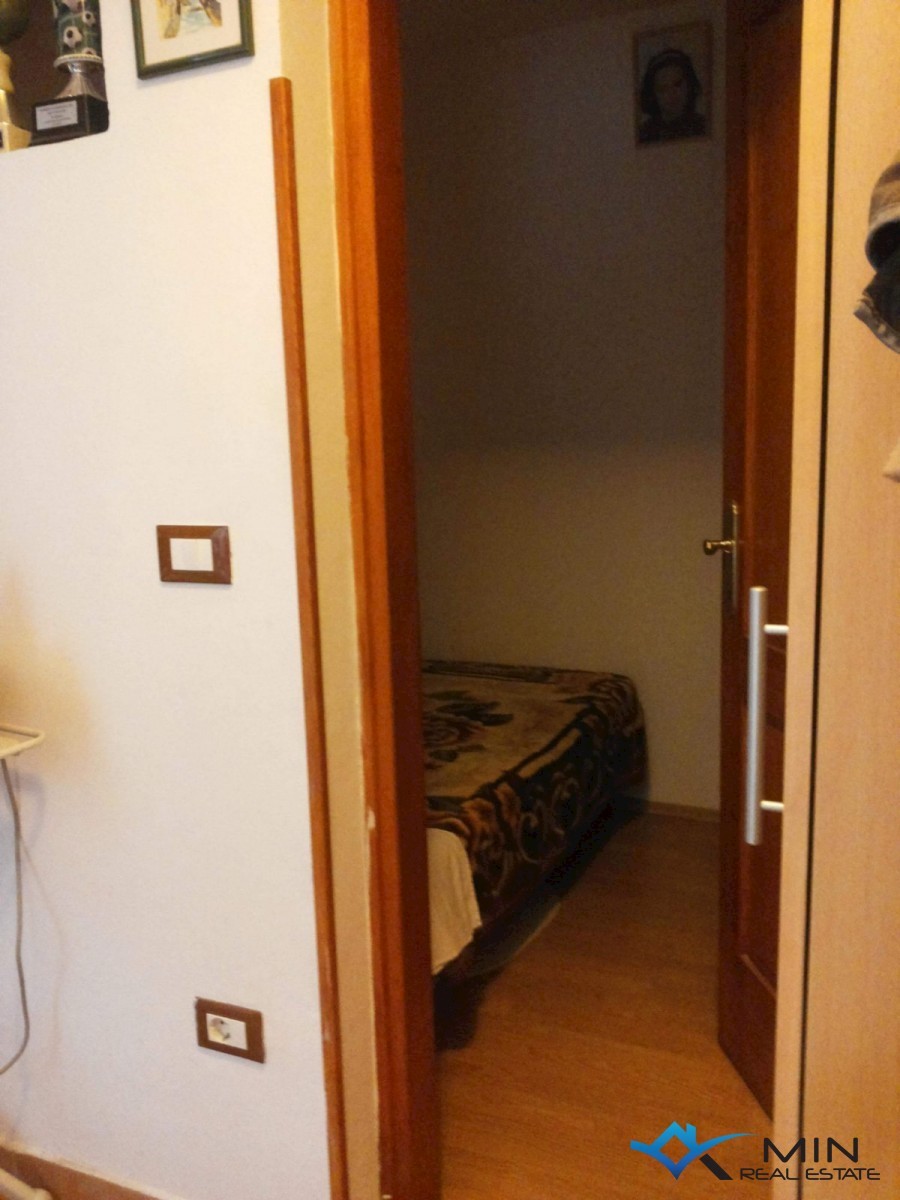 Stanovanje v pritličju + gradbena parcela - Novigrad