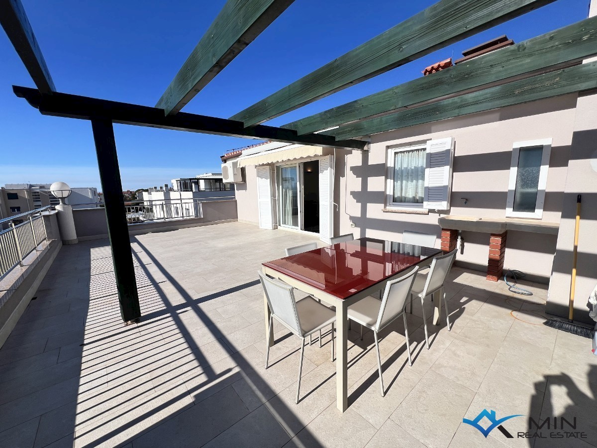 Penthouse s čudovitim pogledom na morje - Novigrad
