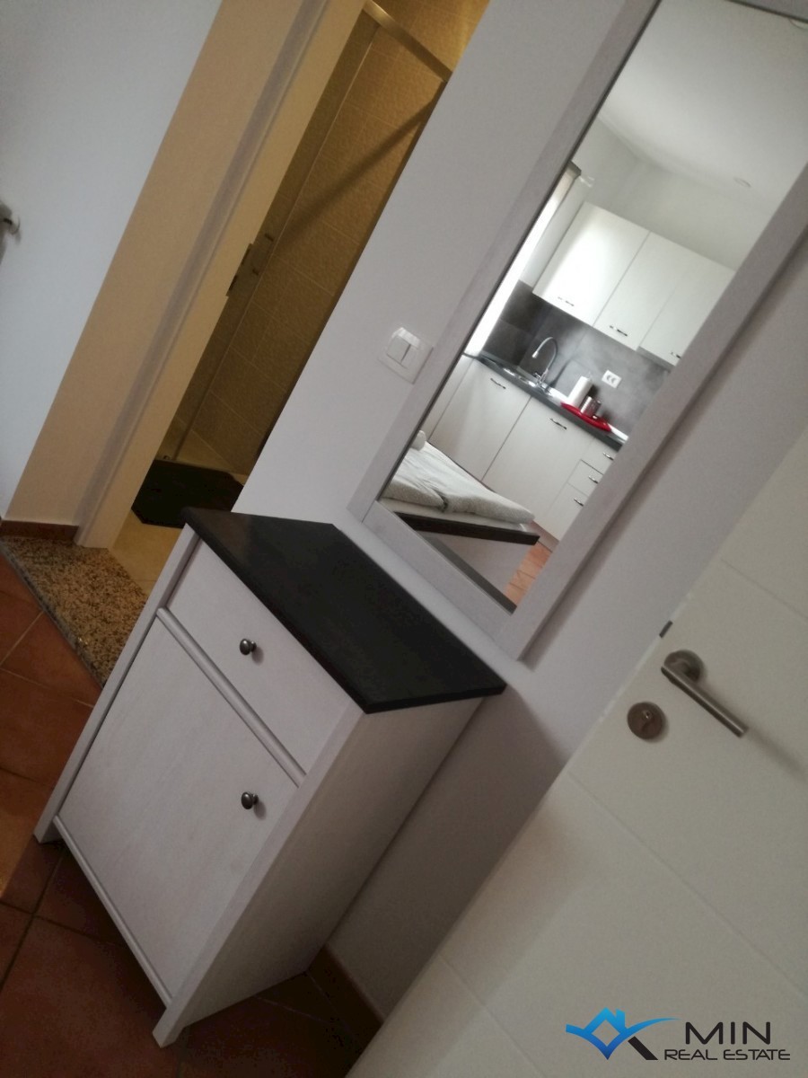 Hiša s 5 apartmaji v Umagu