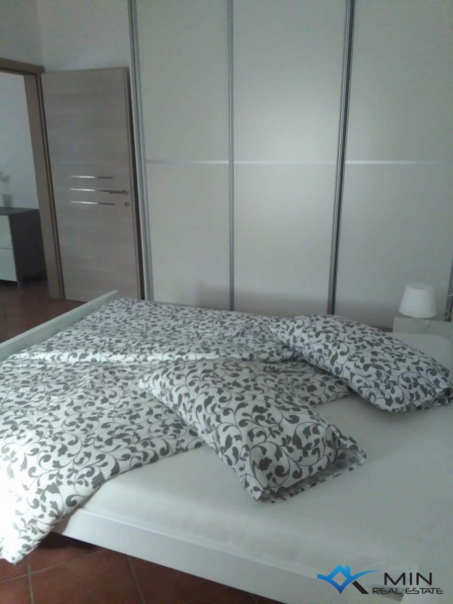 Hiša s 5 apartmaji v Umagu