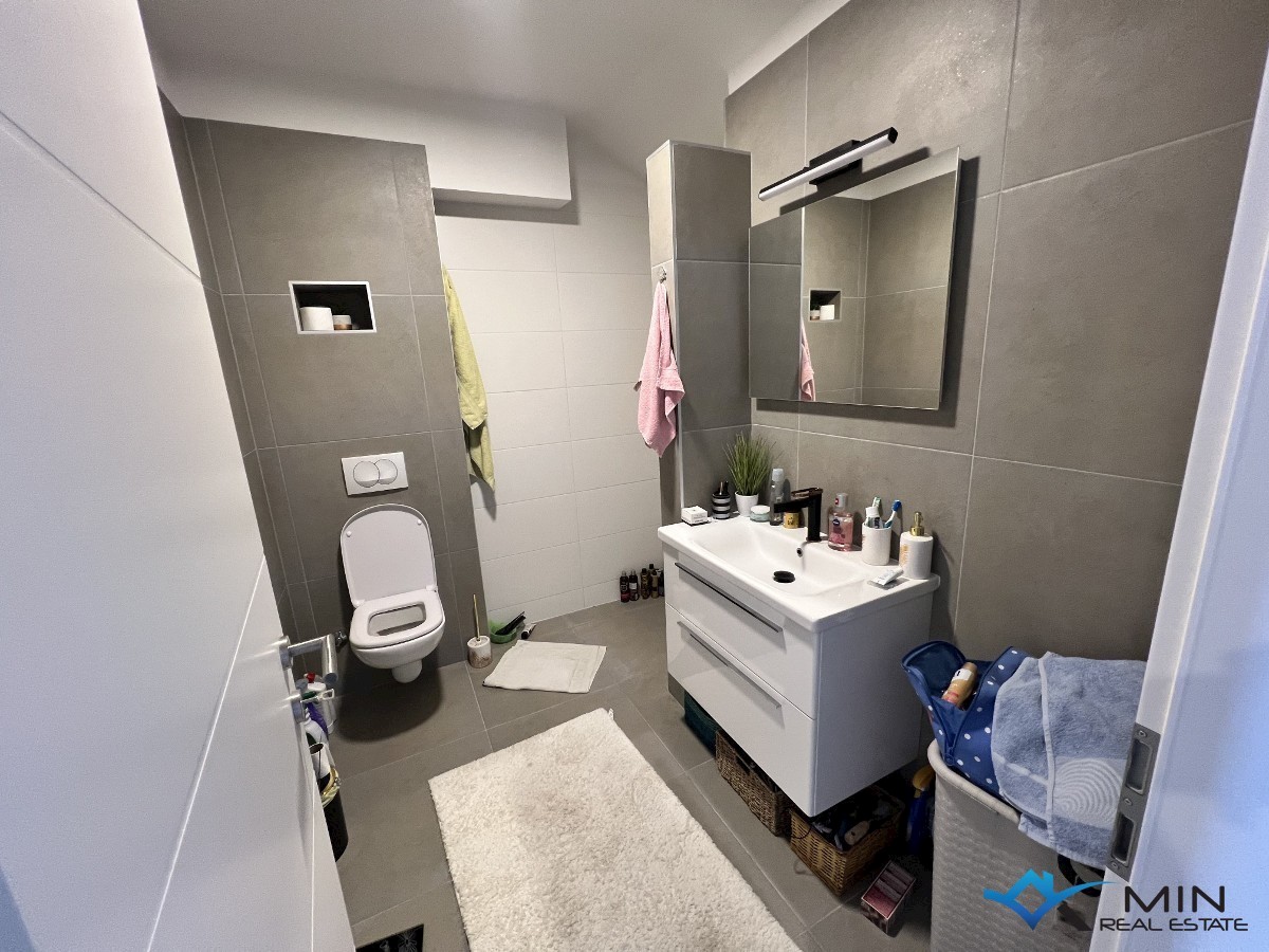Moderno opremljeno stanovanje s pogledom na morje - Novigrad
