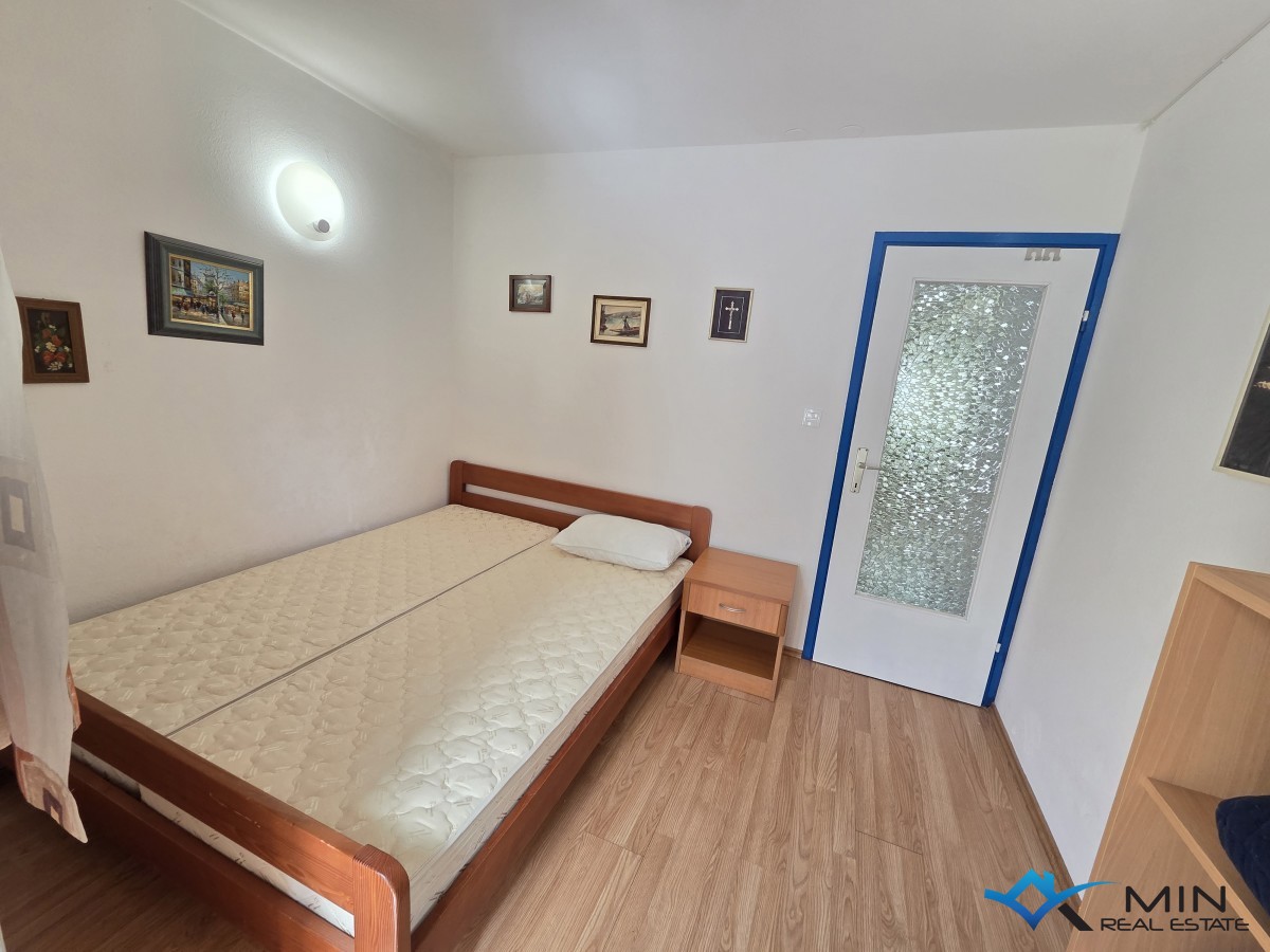 Apartma z dvema terasama in pogledom na morje v Novigradu