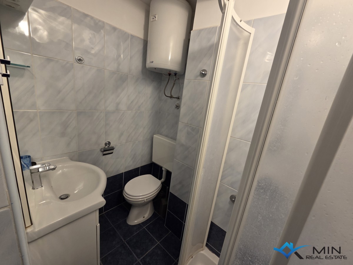 Apartma z dvema terasama in pogledom na morje v Novigradu