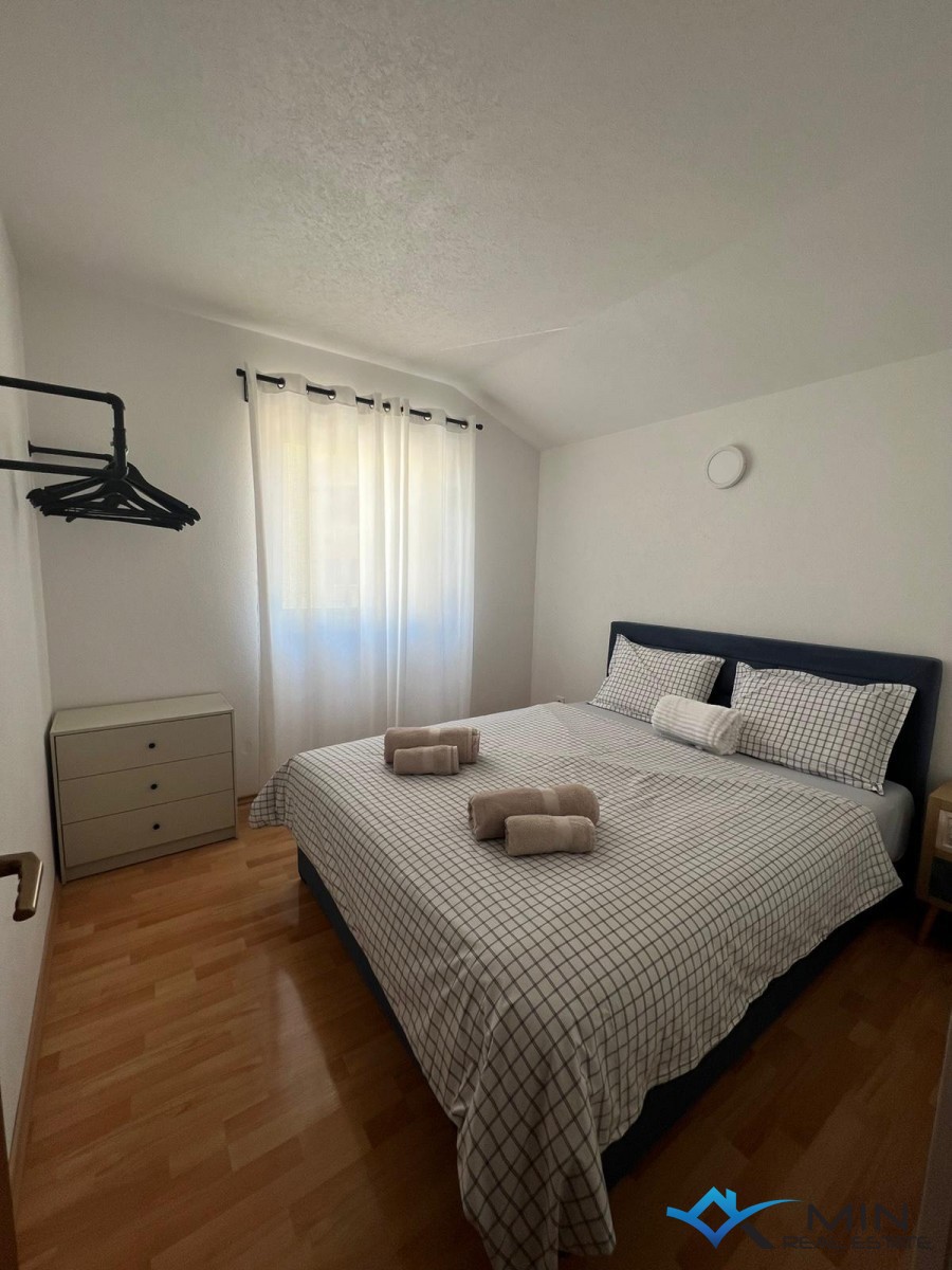 Lepo opremljeno stanovanje v Novigradu