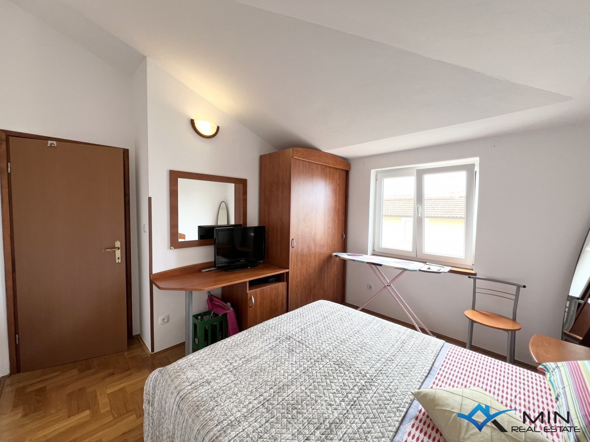 Apartma s čudovitim pogledom na morje v Novigradu