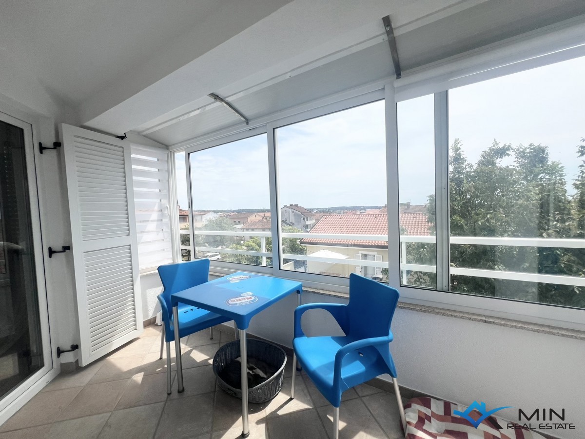 Apartma s čudovitim pogledom na morje v Novigradu