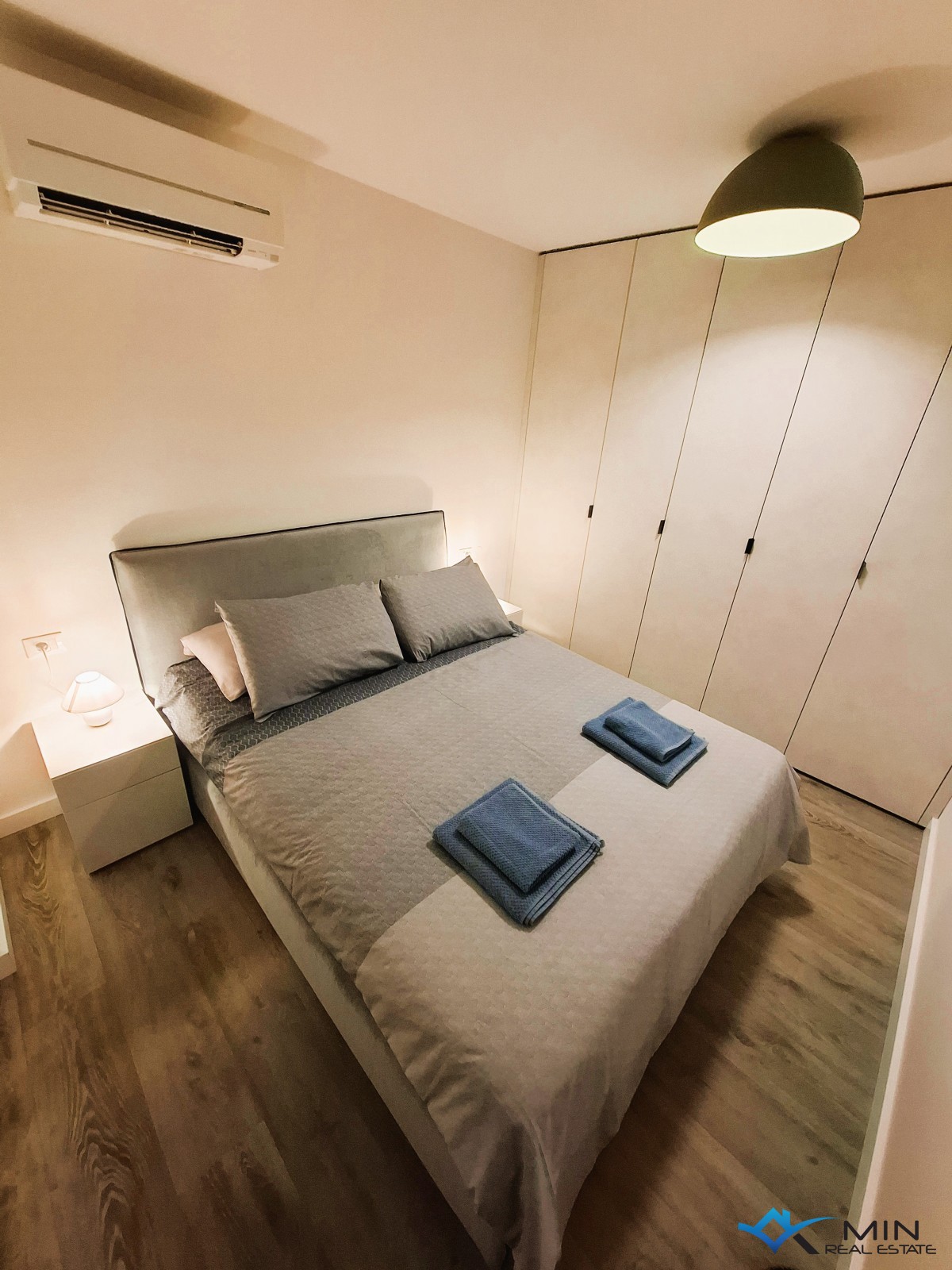 Apartma z vrtom, 1. vrsta do morja v Novigradu