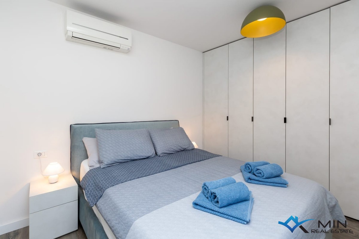 Apartma z vrtom, 1. vrsta do morja v Novigradu