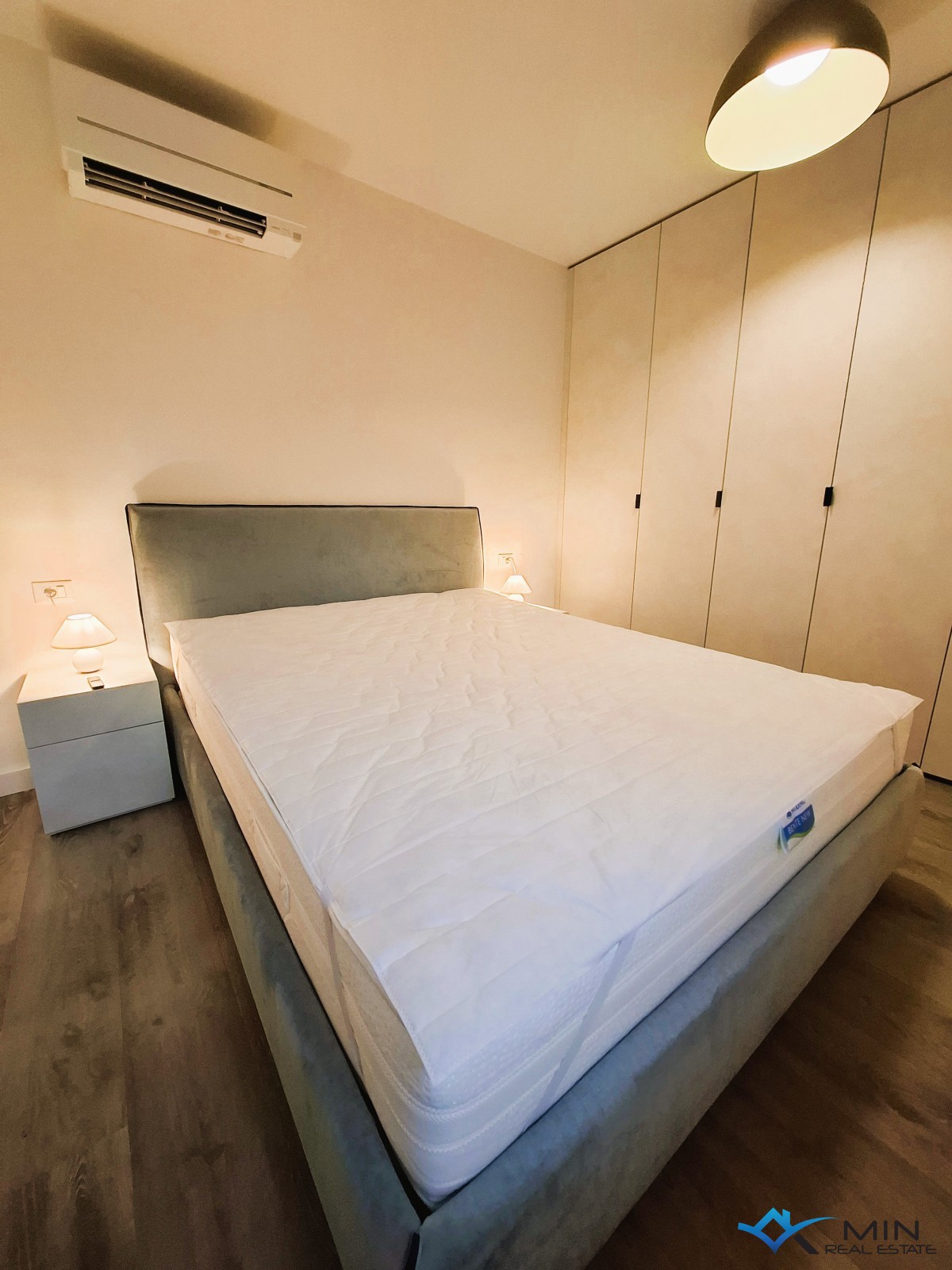 Apartma z vrtom, 1. vrsta do morja v Novigradu