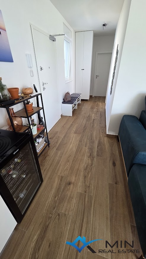 Moderno stanovanje s pogledom na morje v Novigradu