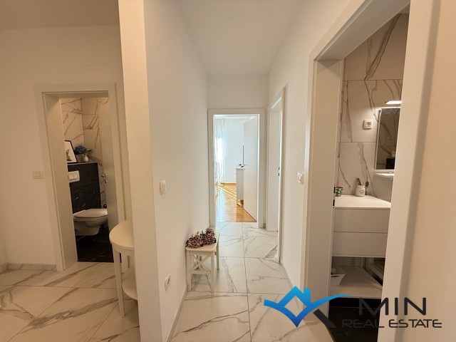 Dupleks stanovanje na odlični lokaciji v Novigradu