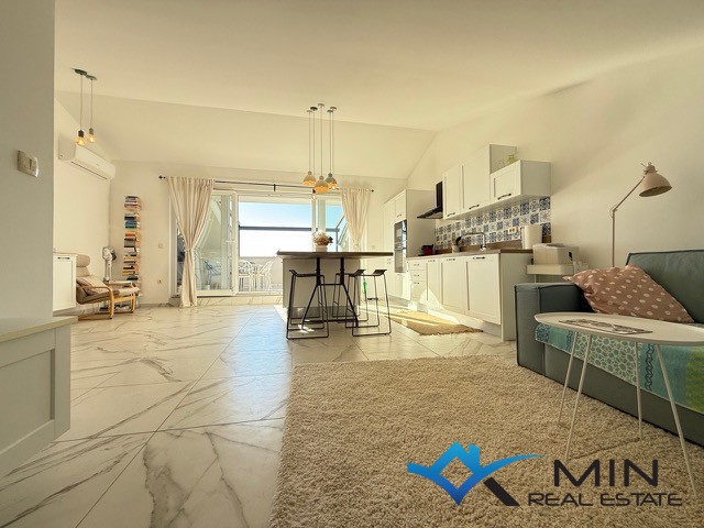 Dupleks stanovanje na odlični lokaciji v Novigradu