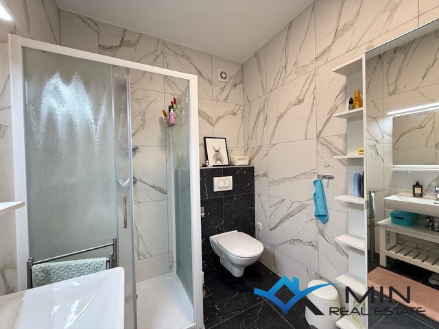 Dupleks stanovanje na odlični lokaciji v Novigradu