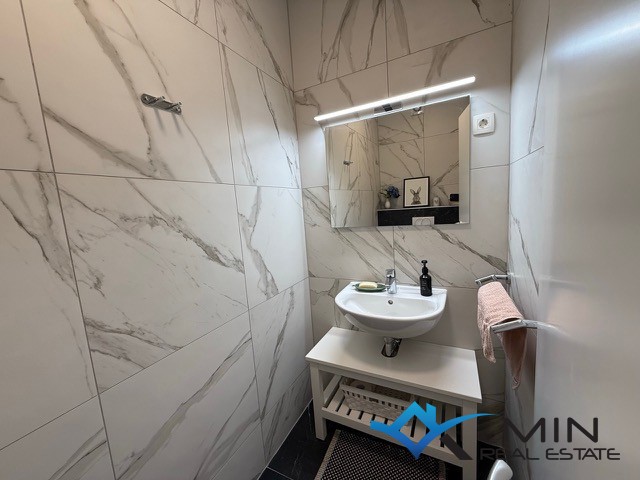 Dupleks stanovanje na odlični lokaciji v Novigradu