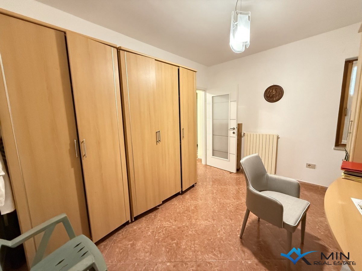 Apartma 50 m od plaže v centru Novigrada