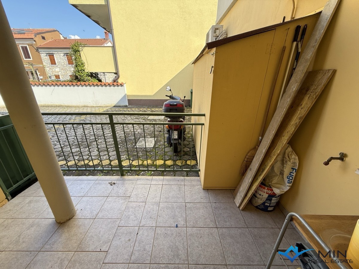 Apartma 50 m od plaže v centru Novigrada