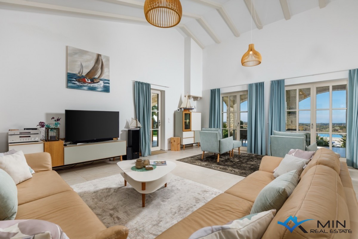 Edinstvena luksuzna vila s čudovitim pogledom na morje - Novigrad