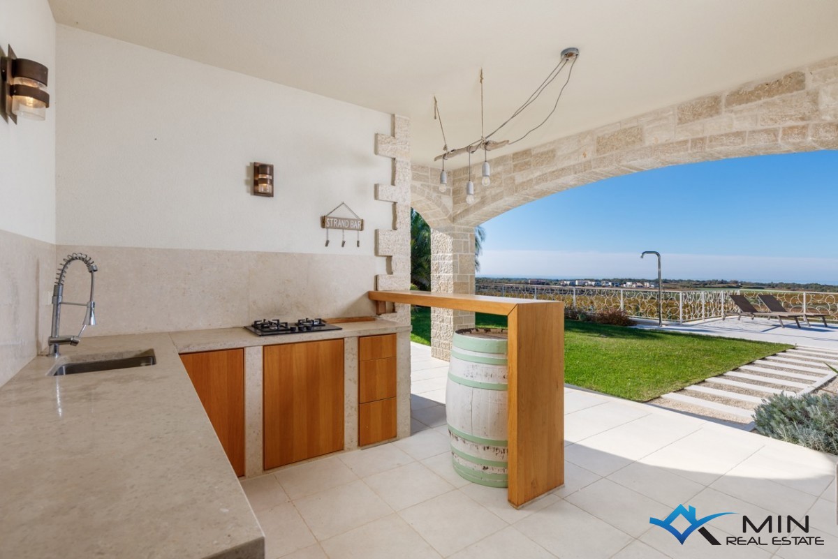 Edinstvena luksuzna vila s čudovitim pogledom na morje - Novigrad