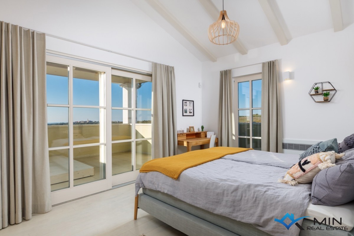 Edinstvena luksuzna vila s čudovitim pogledom na morje - Novigrad