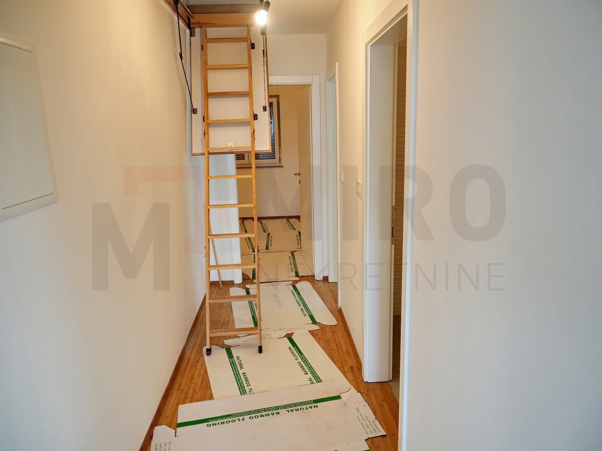 Stanovanje / Apartma Malinska, Malinska-Dubašnica, 86m2