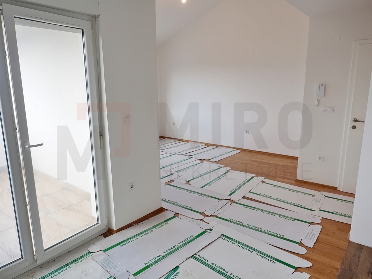 Stanovanje / Apartma Malinska, Malinska-Dubašnica, 86m2