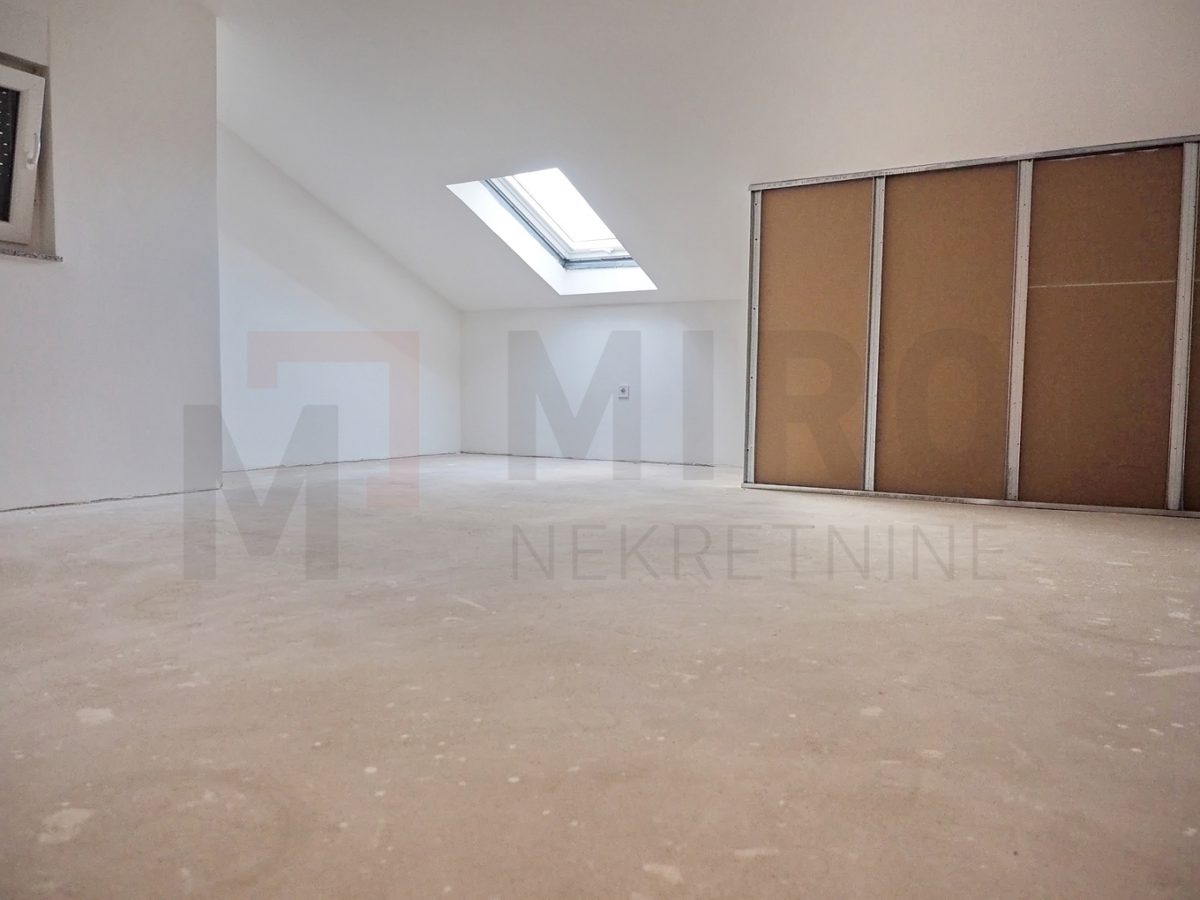 Stanovanje / Apartma Malinska, Malinska-Dubašnica, 86m2