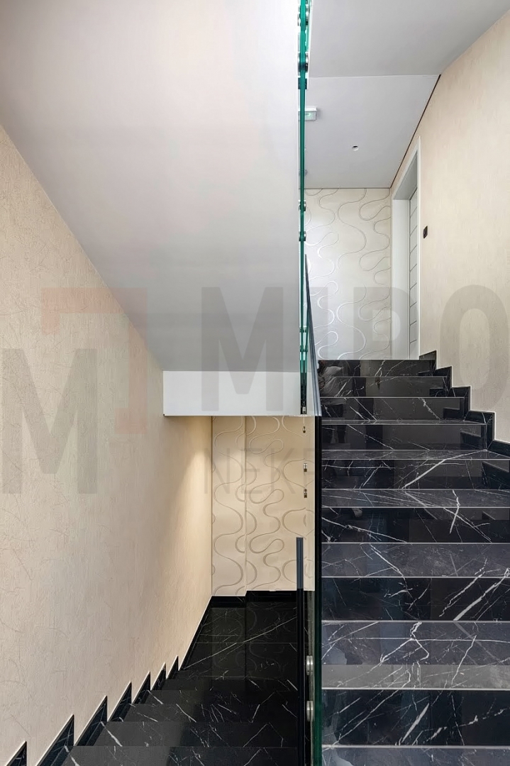 Malinska, luksuzni apartma v 1. nadstropju z bazenom in pogledom na morje