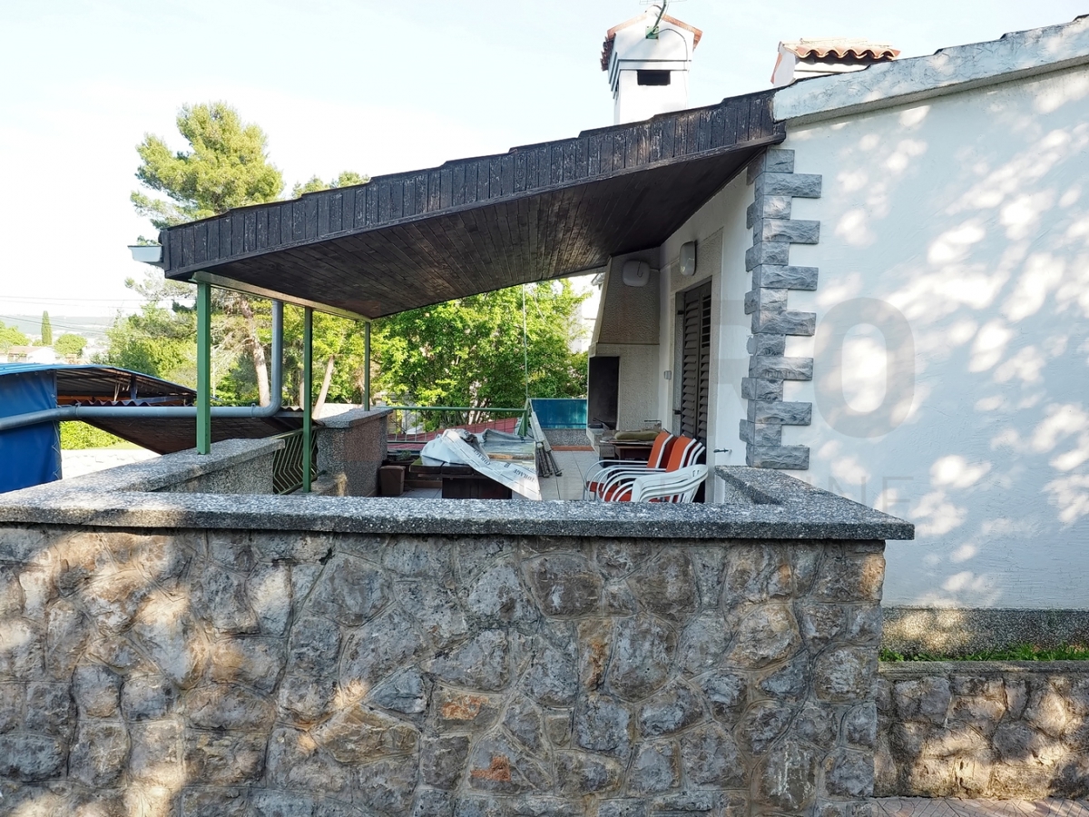 Hiša Malinska, Malinska-Dubašnica, 150m2
