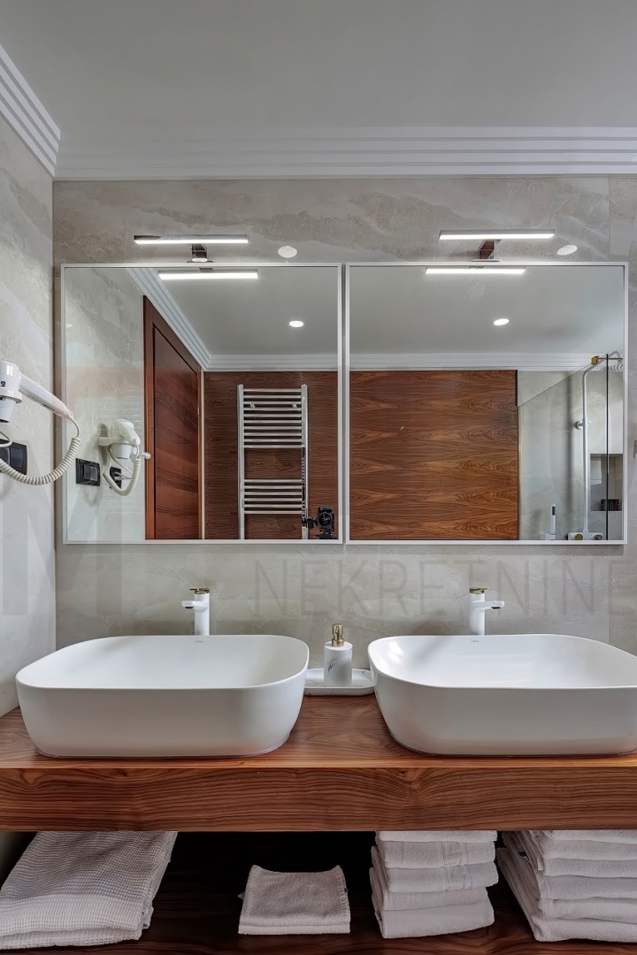 Malinska, atraktiven apartma z bazenom in pogledom na morje!