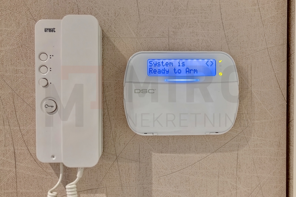 Malinska, atraktiven apartma z bazenom in pogledom na morje!