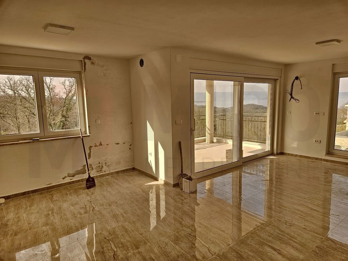 Njivice, novogradnja, apartma z odprtim pogledom na morje!