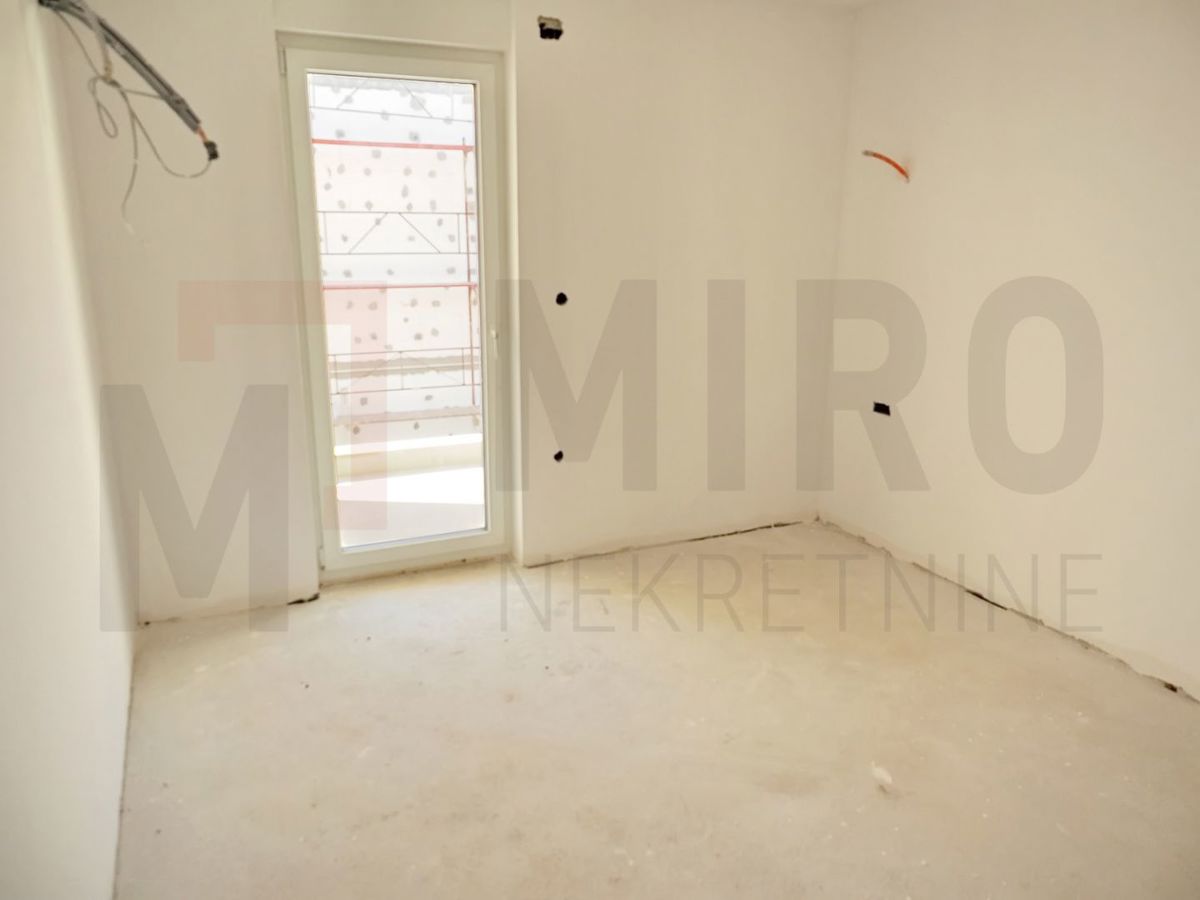 Njivice, novogradnja, apartma z odprtim pogledom na morje!