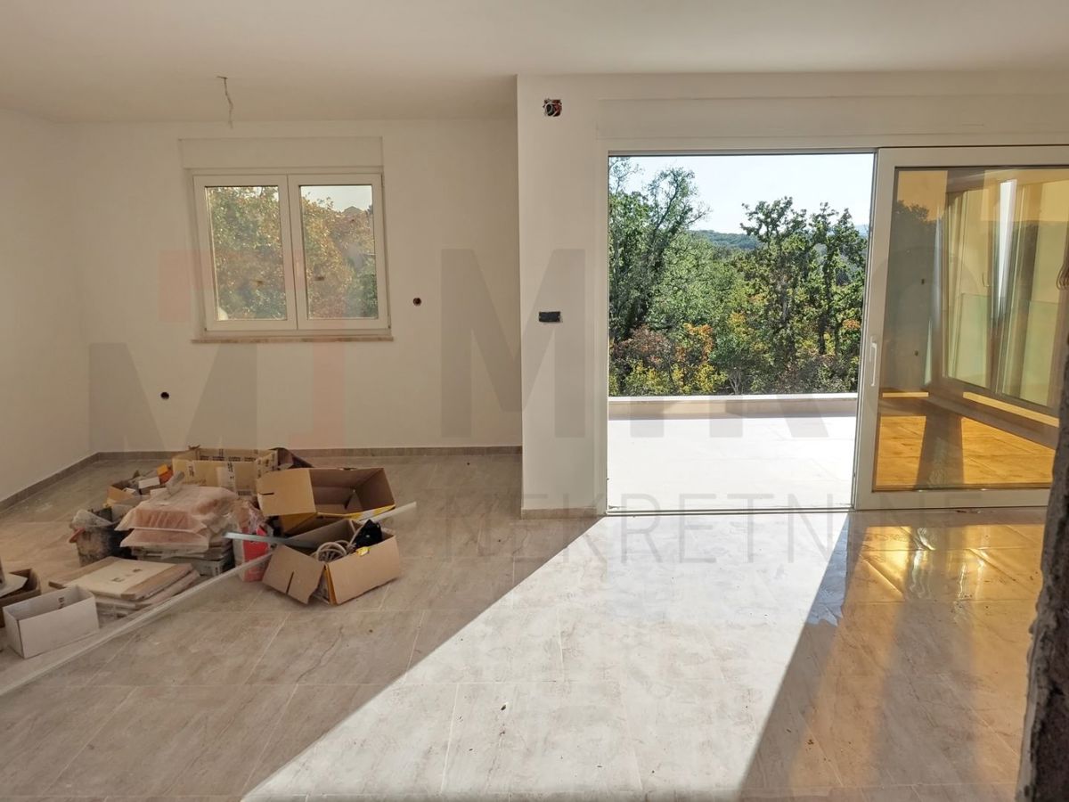 Njivice, novogradnja, apartma z odprtim pogledom na morje!