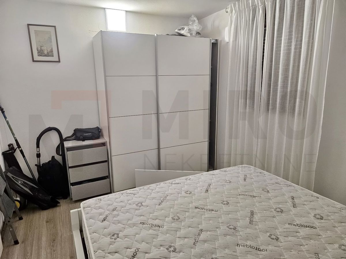 Malinska, opremljeno stanovanje v pritličju z vrtom, PRODAMO!