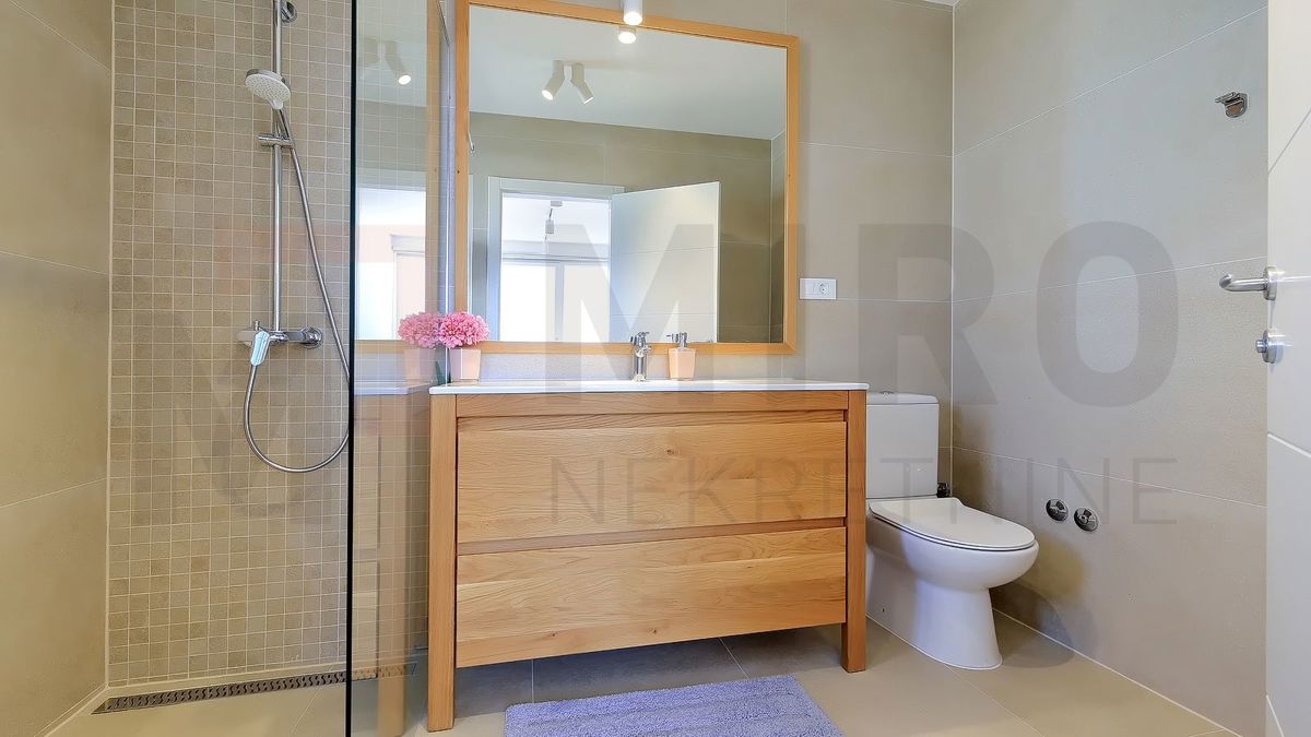 Hiša Malinska, Malinska-Dubašnica, 212m2