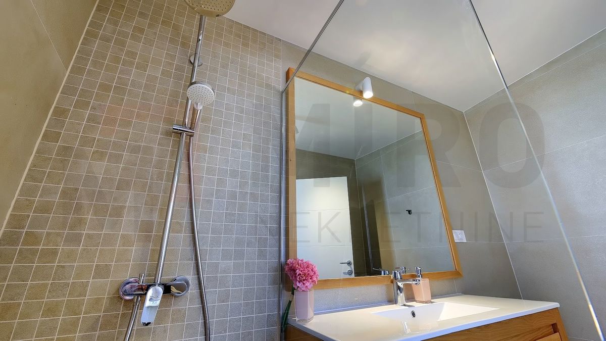 Hiša Malinska, Malinska-Dubašnica, 212m2