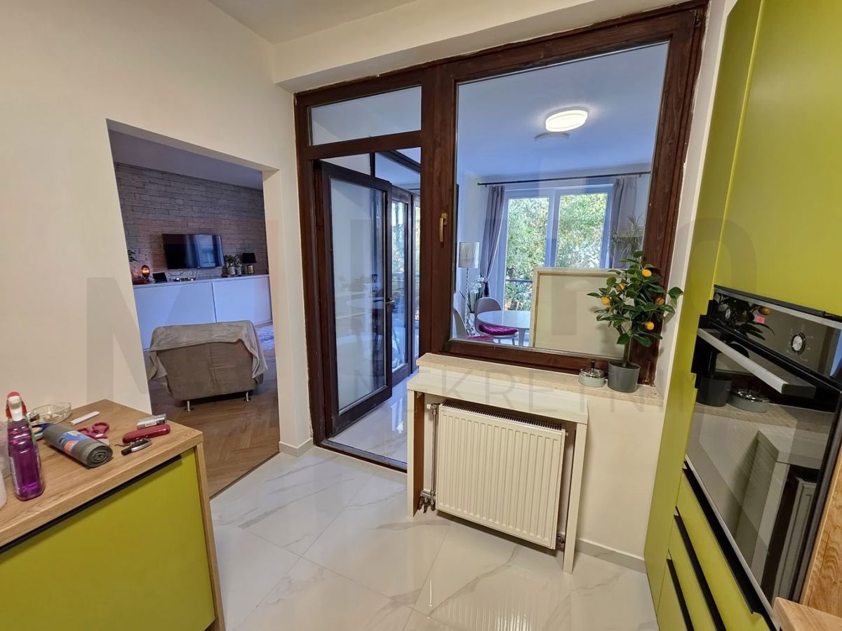 Stanovanje/Apartma Njivice, 100m2