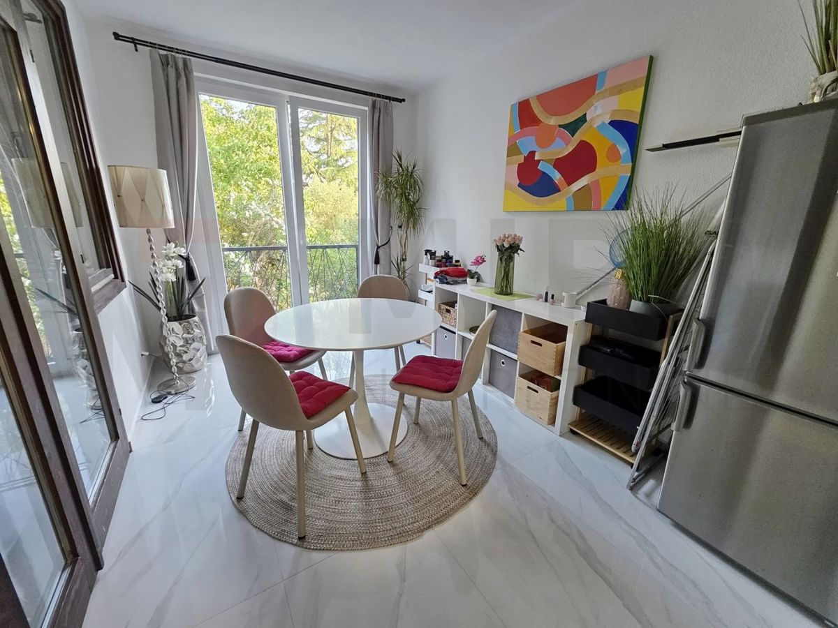 Stanovanje/Apartma Njivice, 100m2