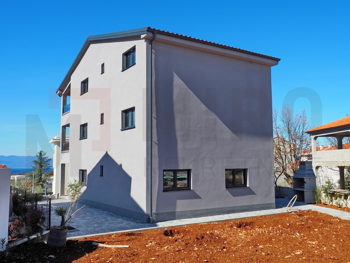 Malinska, nov apartma v 1. nadstropju s pogledom na morje, PRODAJA!