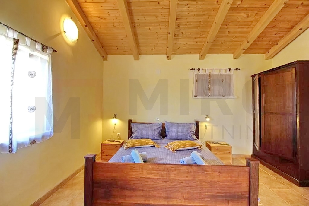 Uvala Soline, mediteranska vila z odprtim pogledom na morje, PRODAJA!