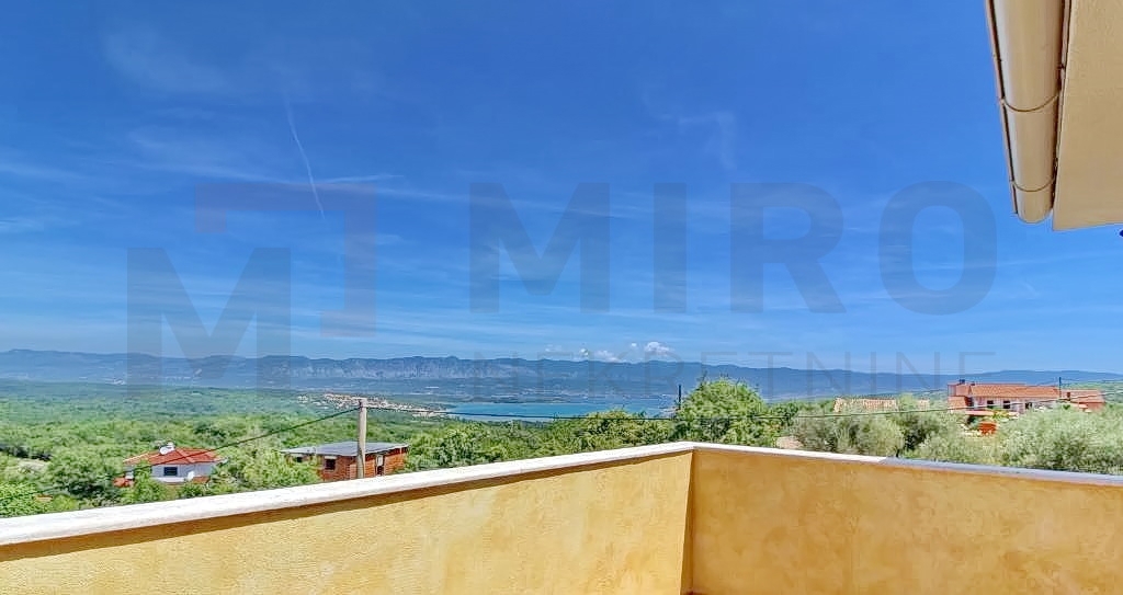 Uvala Soline, mediteranska vila z odprtim pogledom na morje, PRODAJA!