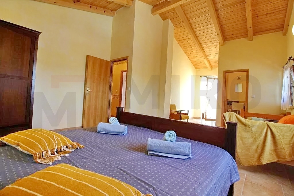 Uvala Soline, mediteranska vila z odprtim pogledom na morje, PRODAJA!
