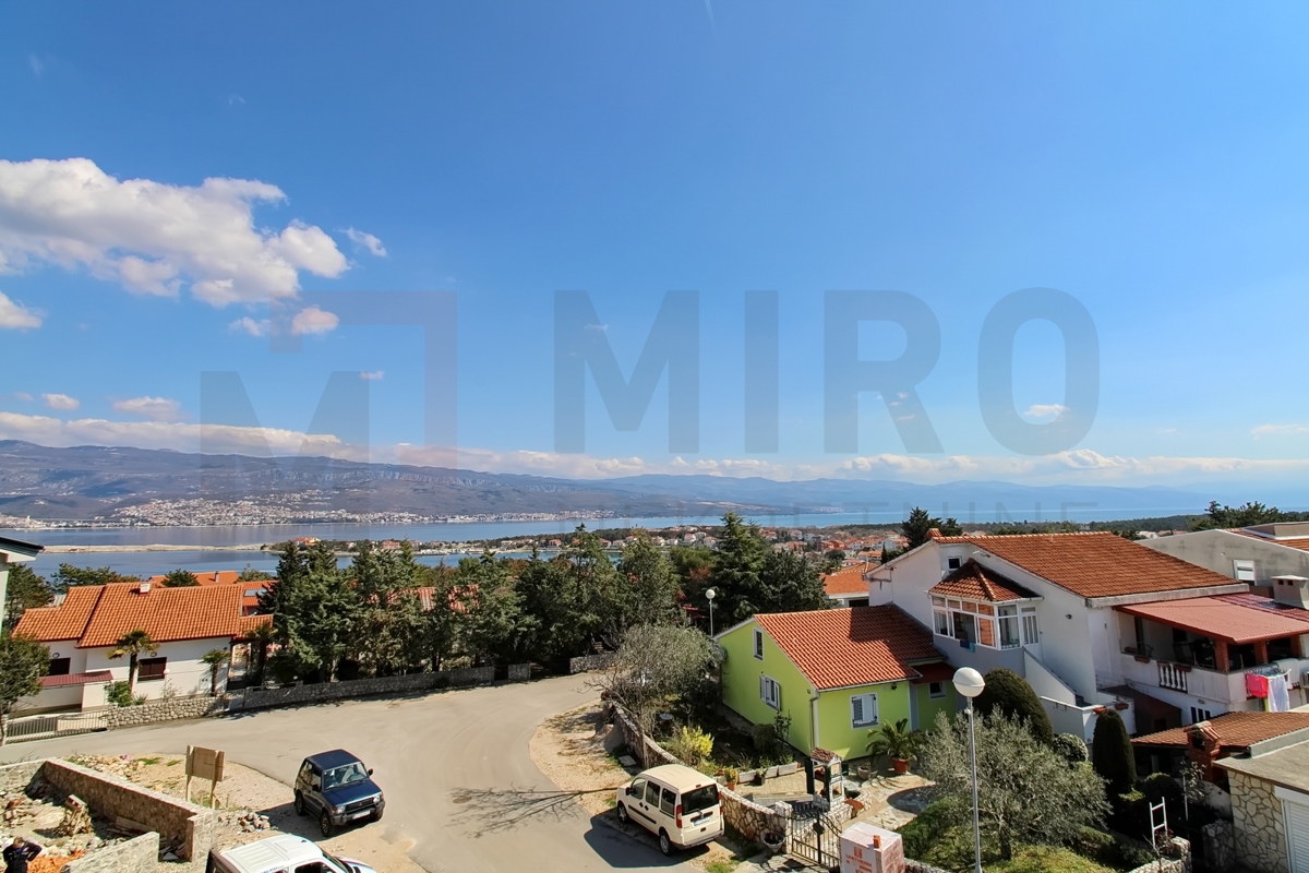 Šilo, novogradnja, stanovanje v 2. nadstropju s pogledom na morje, PRODAJA!