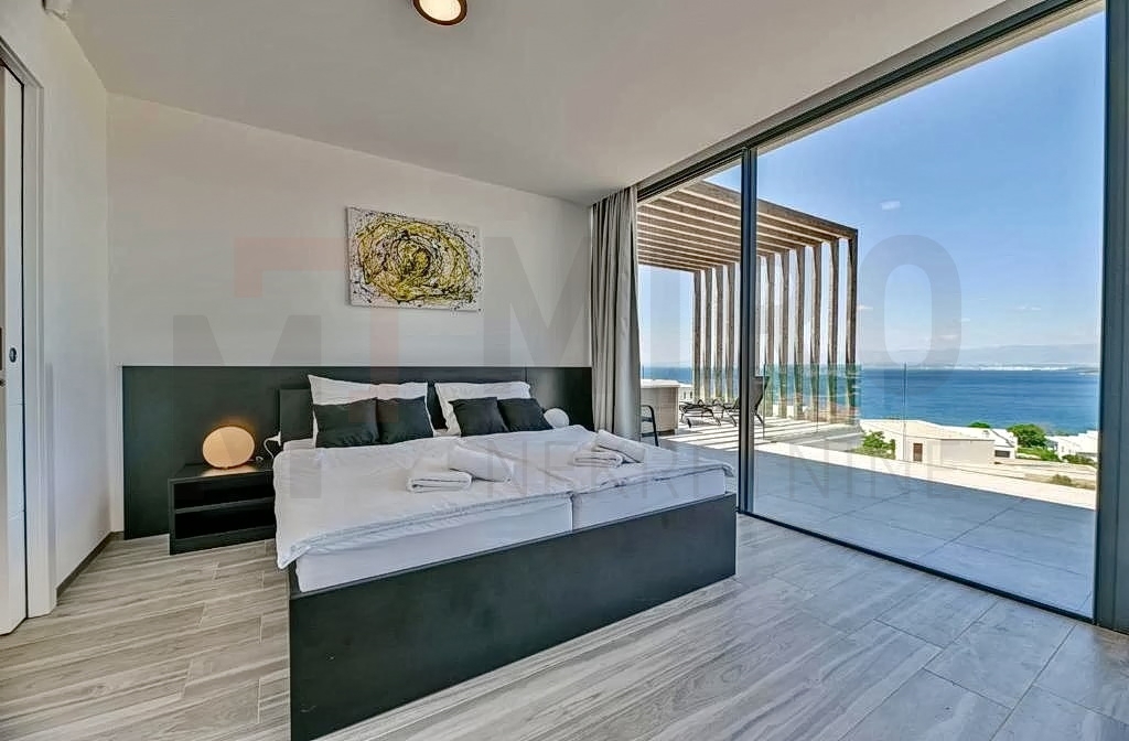 Malinska, moderen penthouse s panoramskim pogledom na morje