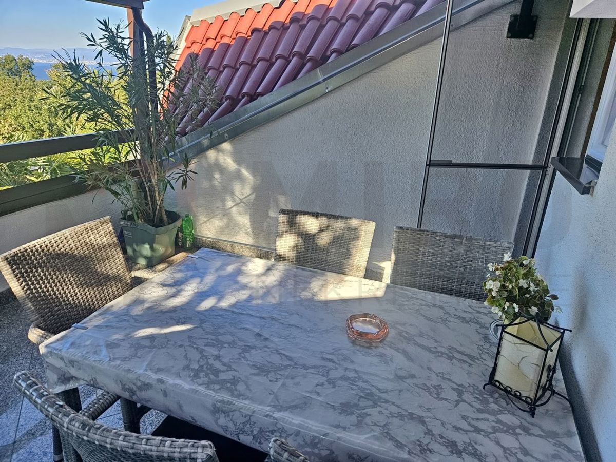 Malinska, dvonadstropno stanovanje s čudovito teraso in pogledom na morje!