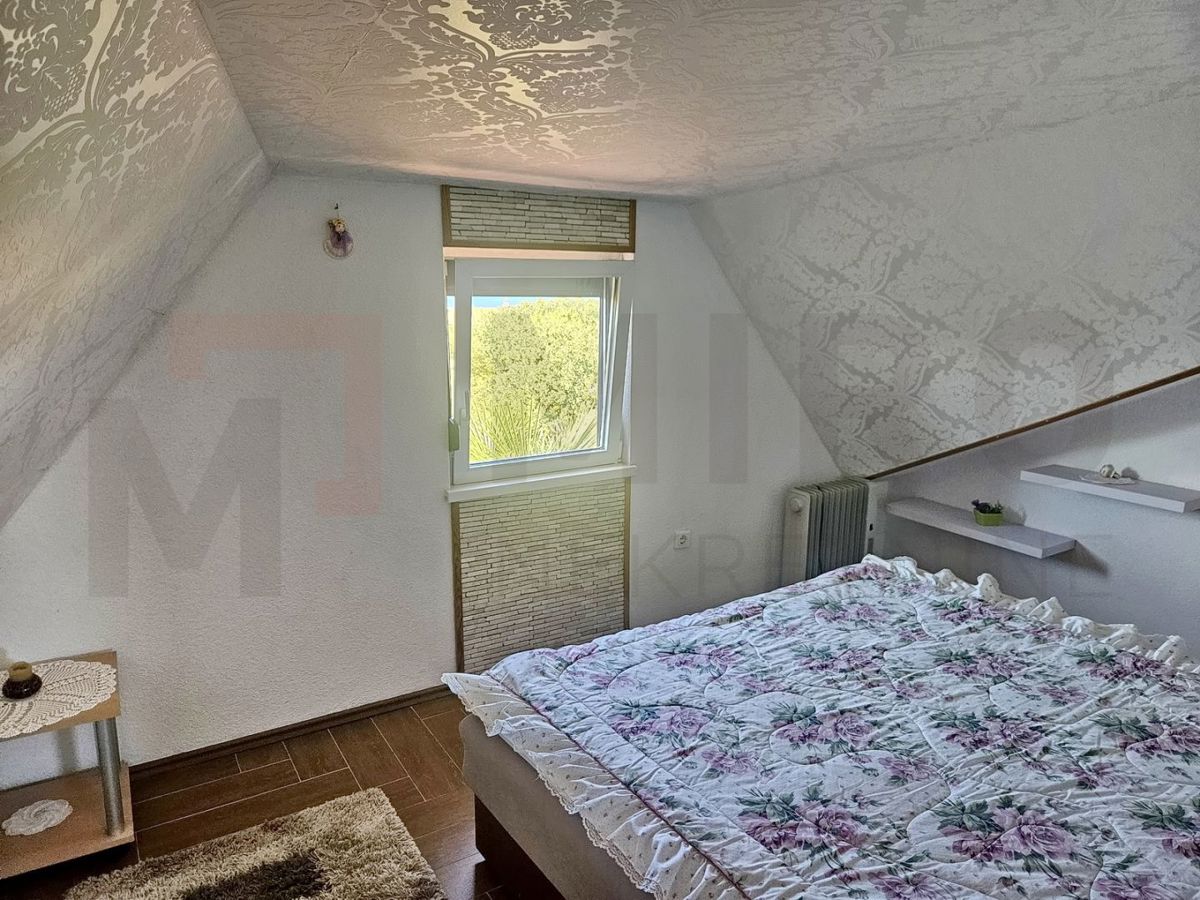 Malinska, dvonadstropno stanovanje s čudovito teraso in pogledom na morje!